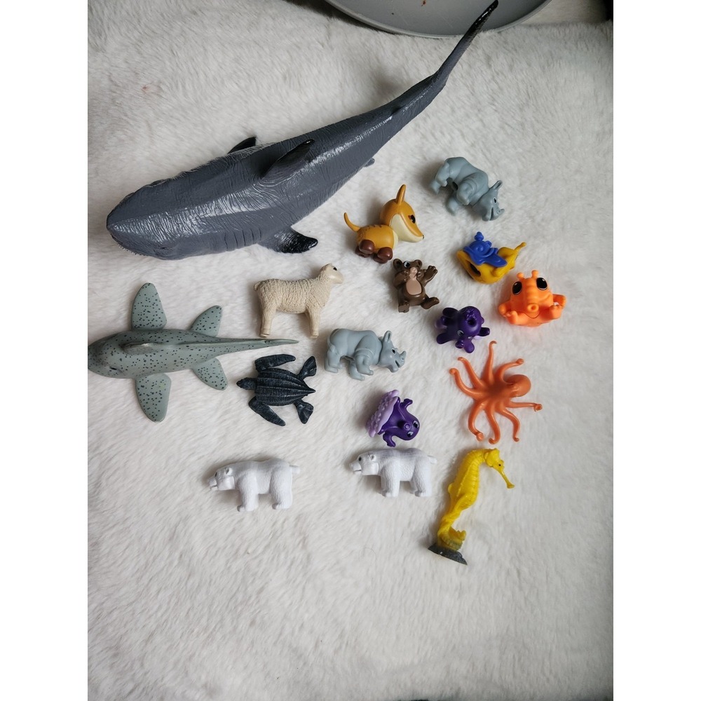 Lot of 16 plastic toys. Ocean, Safari, Farm, sharks, kinder toys etc